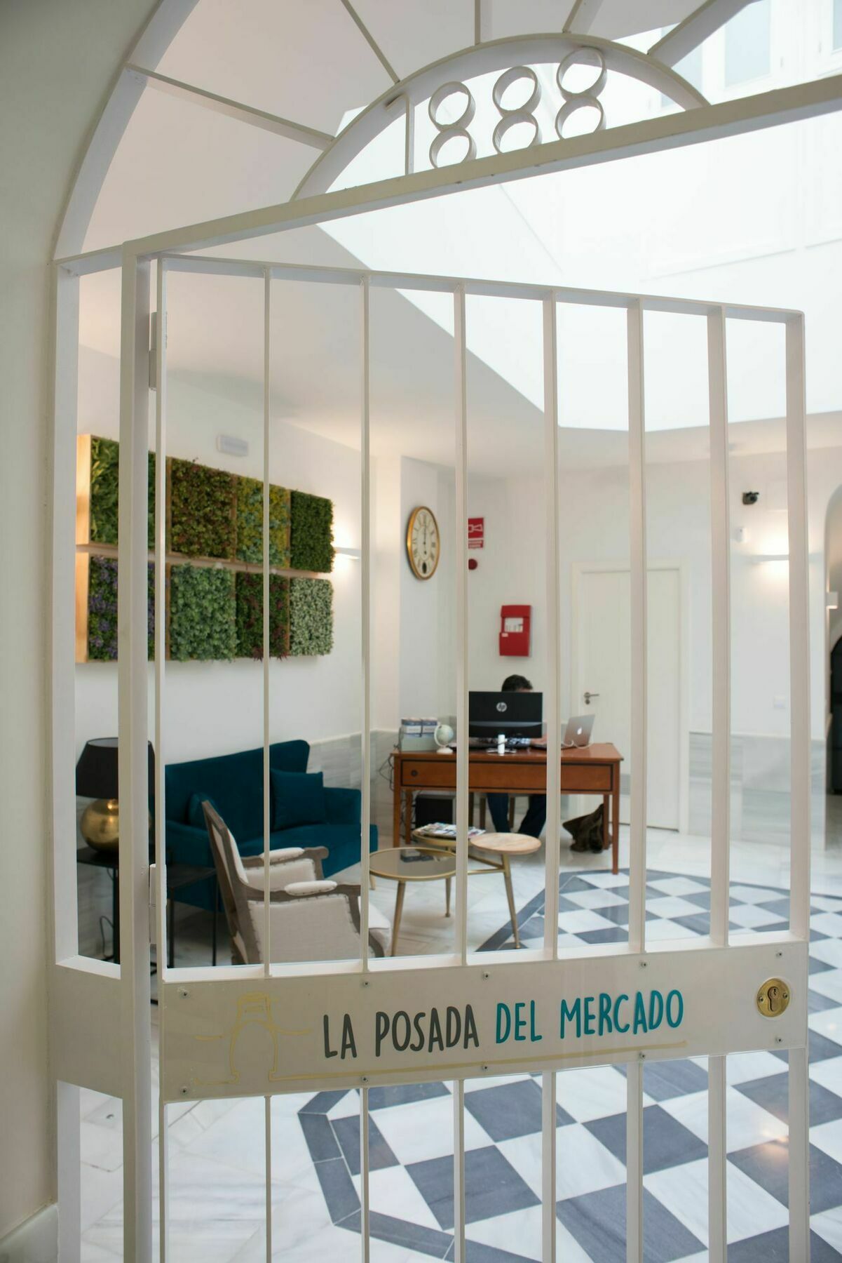 La Posada Del Mercado Cadiz Luaran gambar